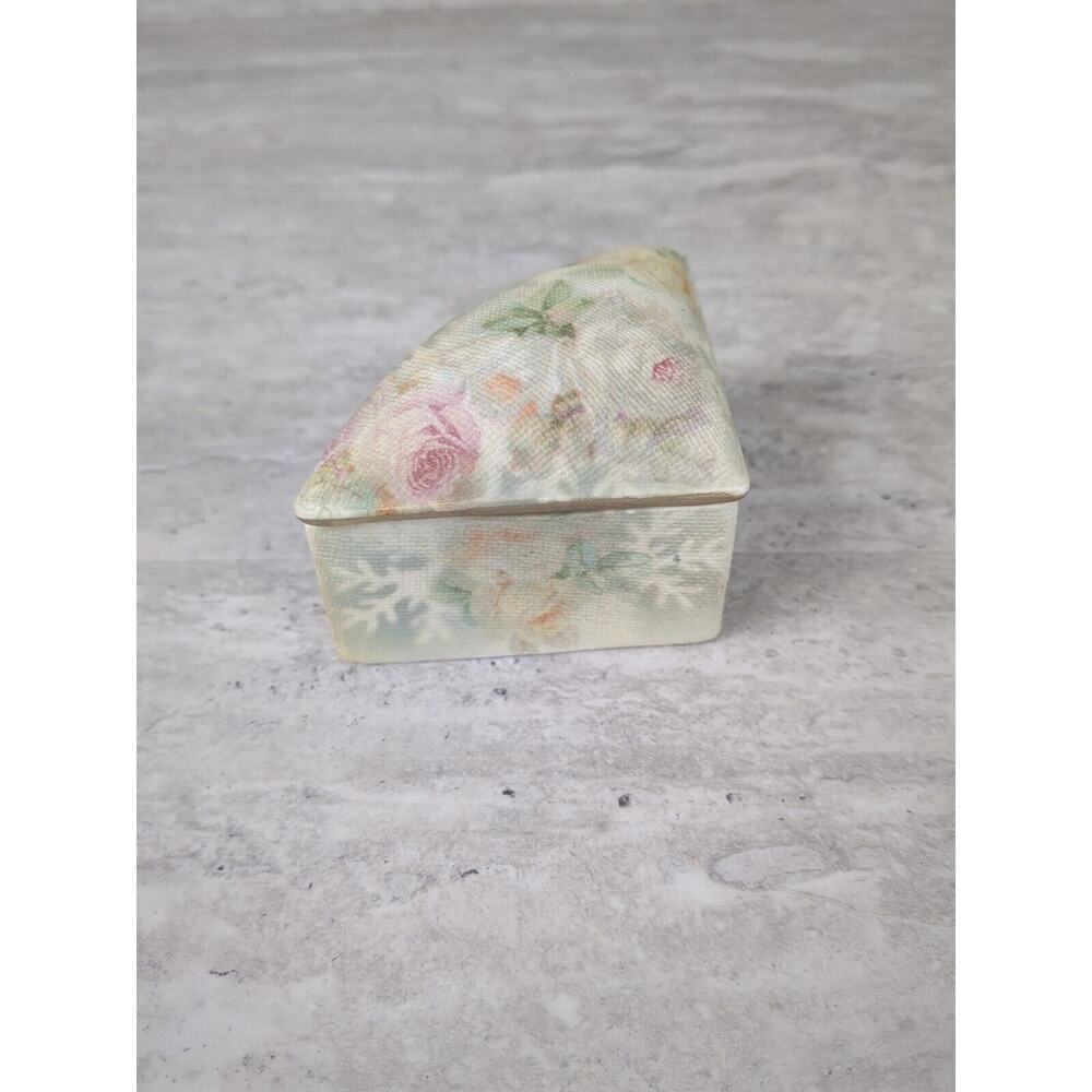 1910 Antique ROYAL BAYREUTH, Bavaria ROSE TAPESTRY, Small Trinket Dish, Triangle